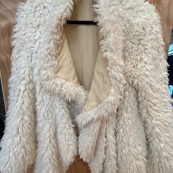 FREE PEOPLE Shaggy Cream Faux Lamb Fur Jacket